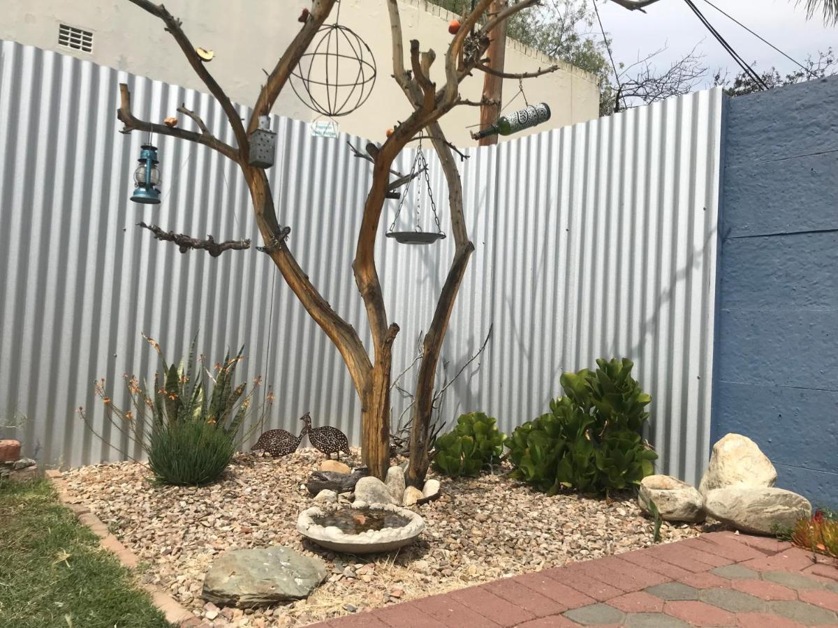 Tuinhuis Oudtshoorn Kültér fotó