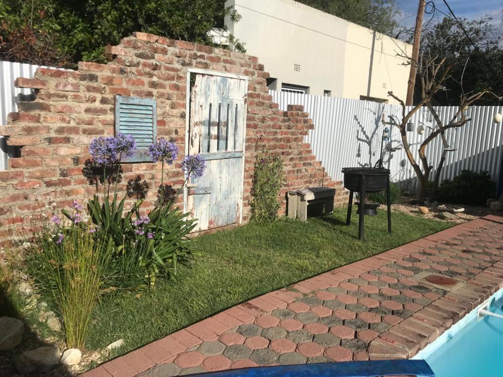 Tuinhuis Oudtshoorn Kültér fotó