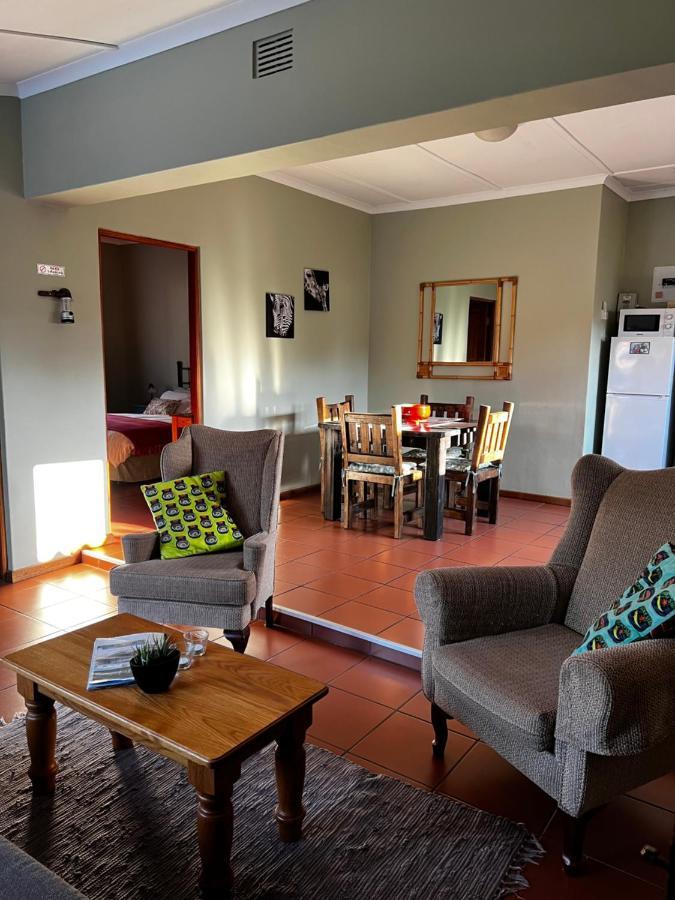 Tuinhuis Oudtshoorn Kültér fotó